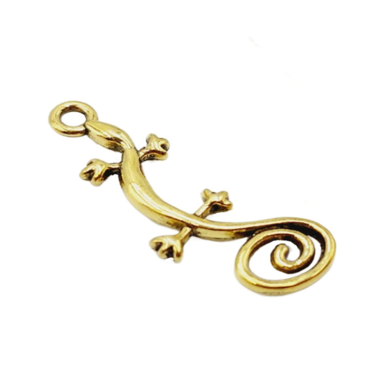 Gold coloured brass gekko gecko pendant necklace.